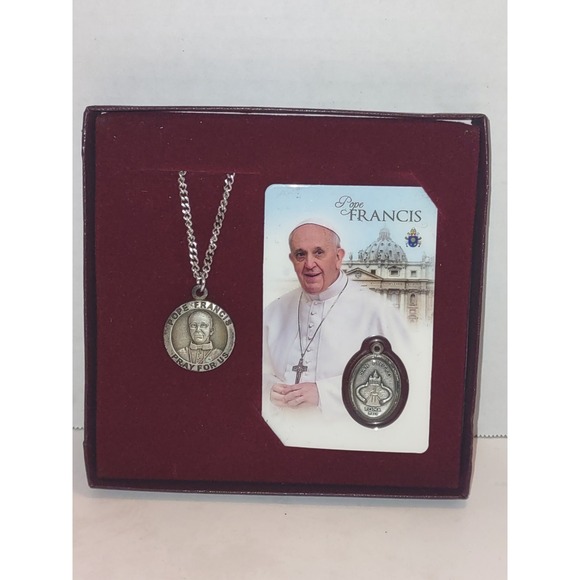Pope Francis Jewelry - Pope Francis Collectible Pendants 24' Necklace and St Peter Relic Cards Canada